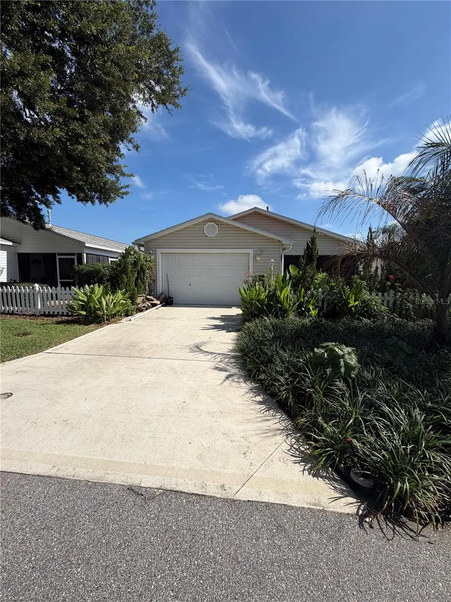 7851 173rd Panorama Place, FL