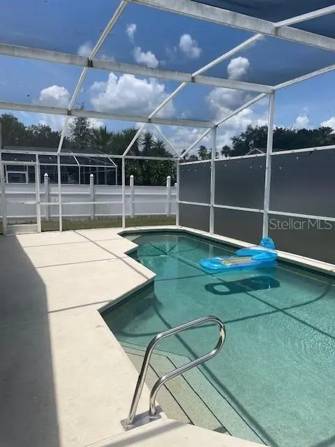 1048 Winding Water Way, FL
