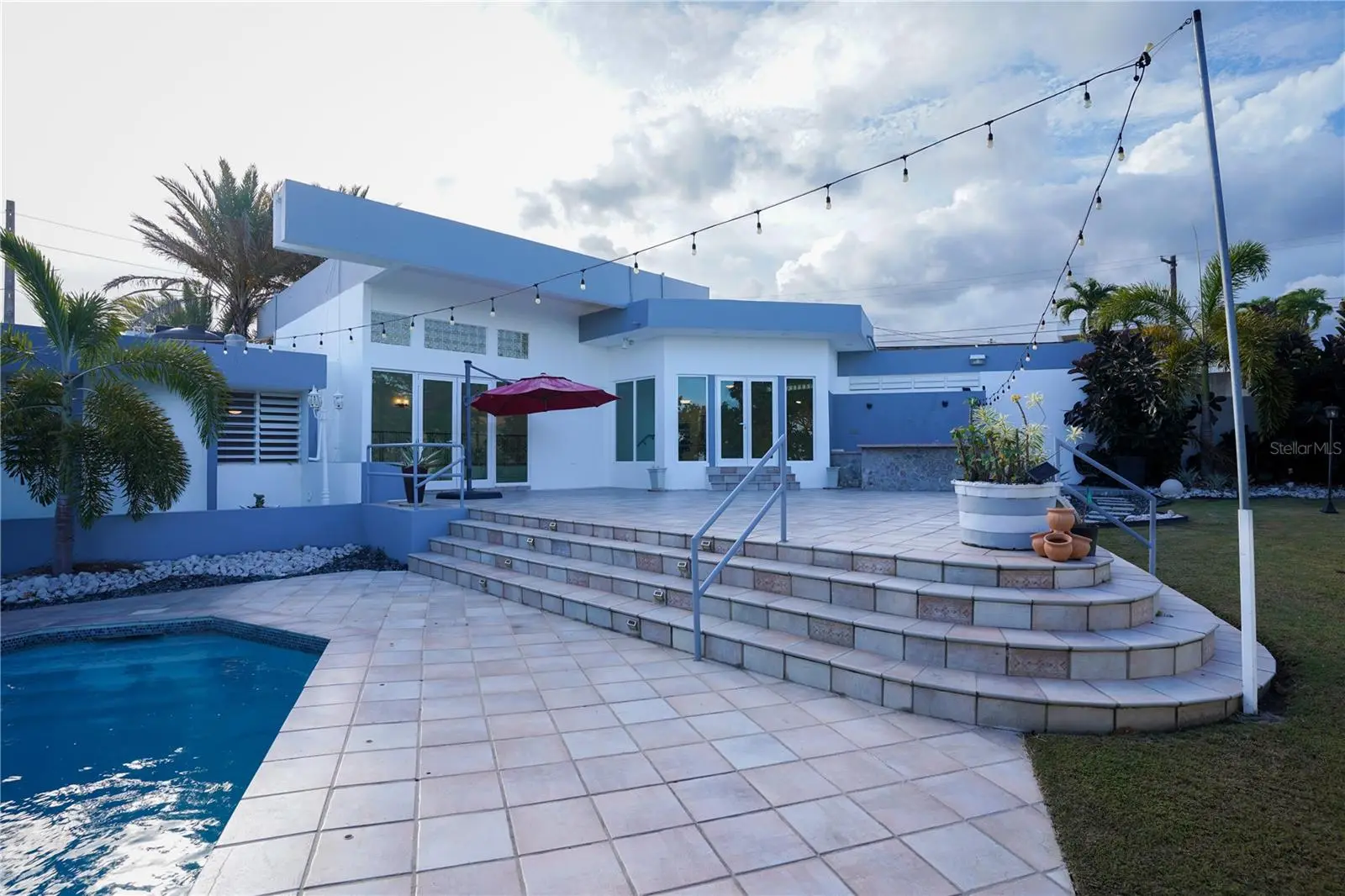3505 La Santa El Monte, PR