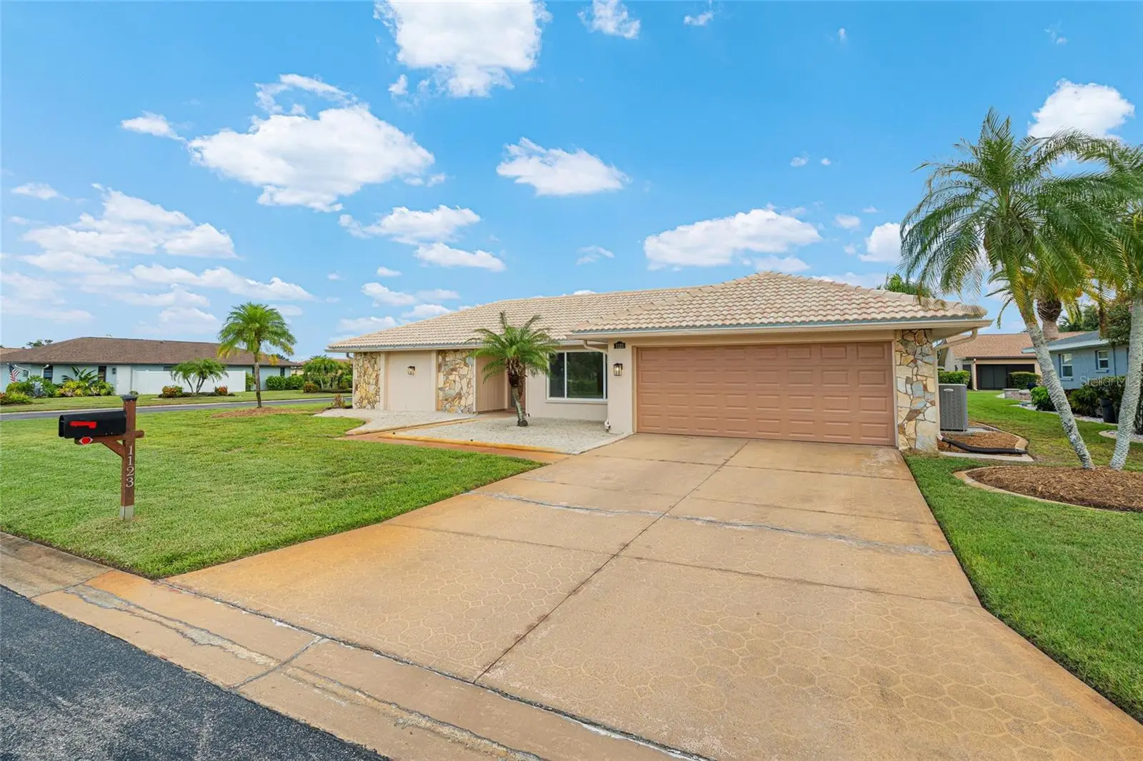 1123 Misti Court, FL