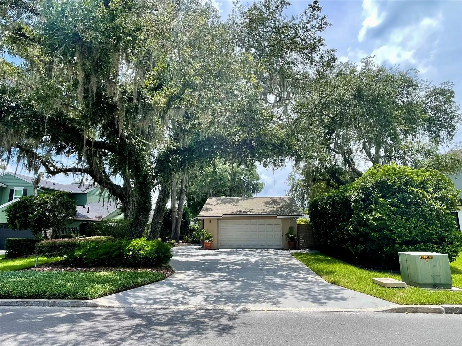 1850 Bryan Avenue, FL