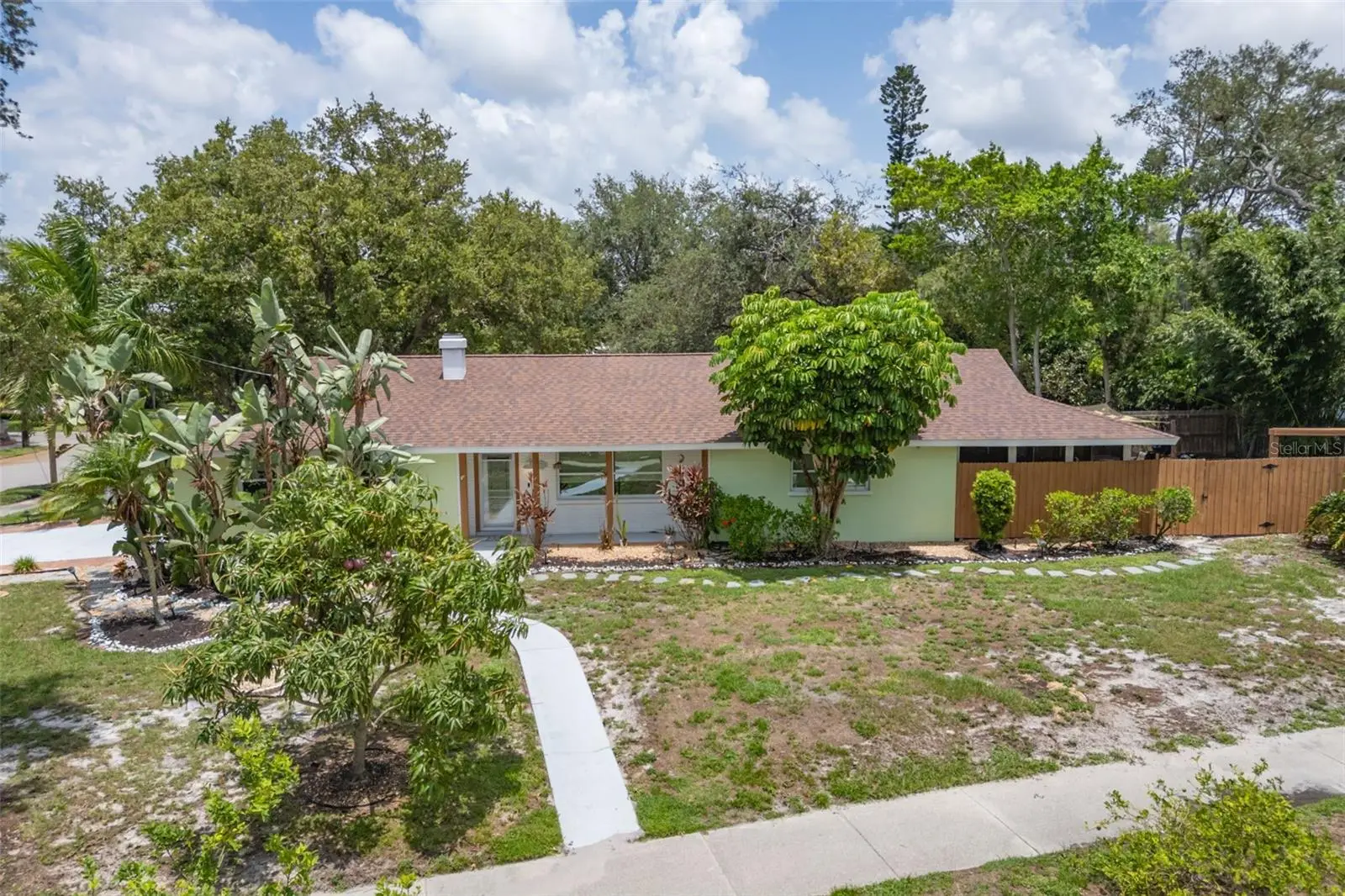 7311 Broughton Street, FL