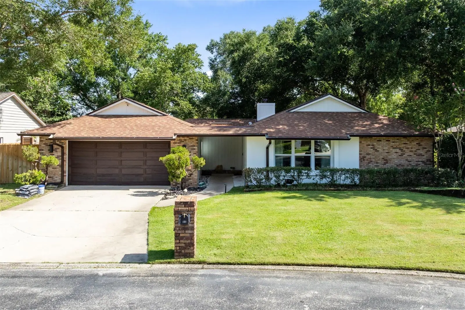 120 Trafalgar Place, FL