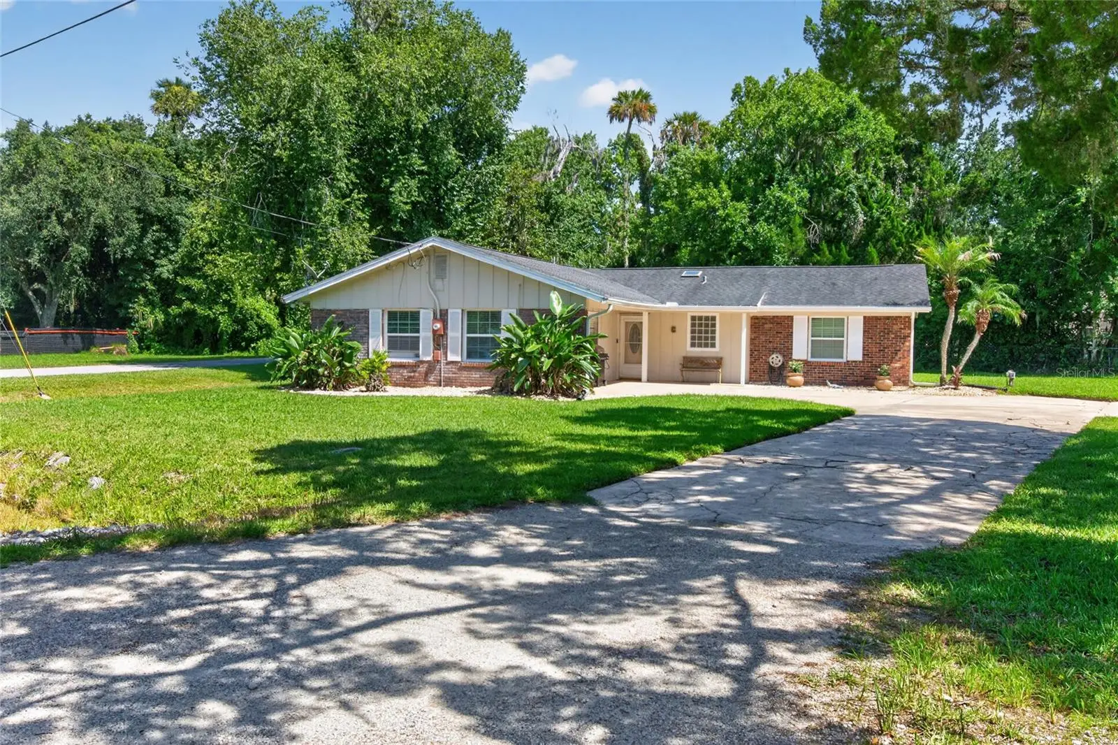 2420 Hazel Bishop Drive, FL