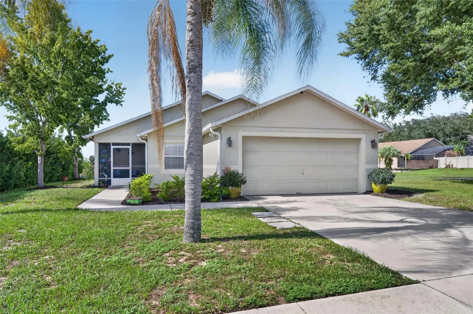 1390 Willow Crest Drive, FL