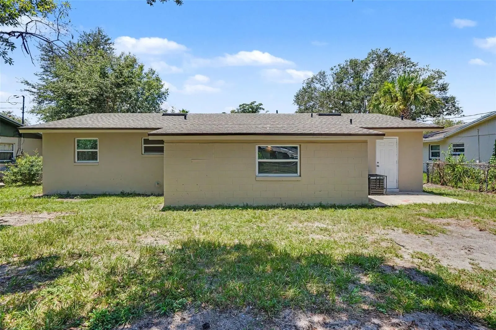 1895 Ivey Lane, FL