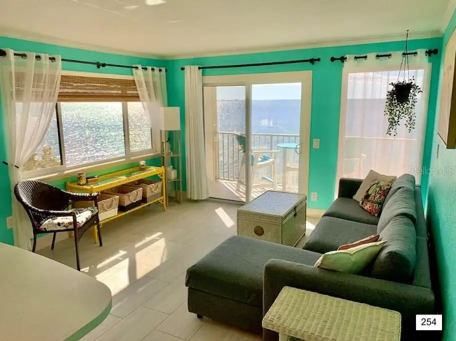 2506 Rocky Point Drive, FL