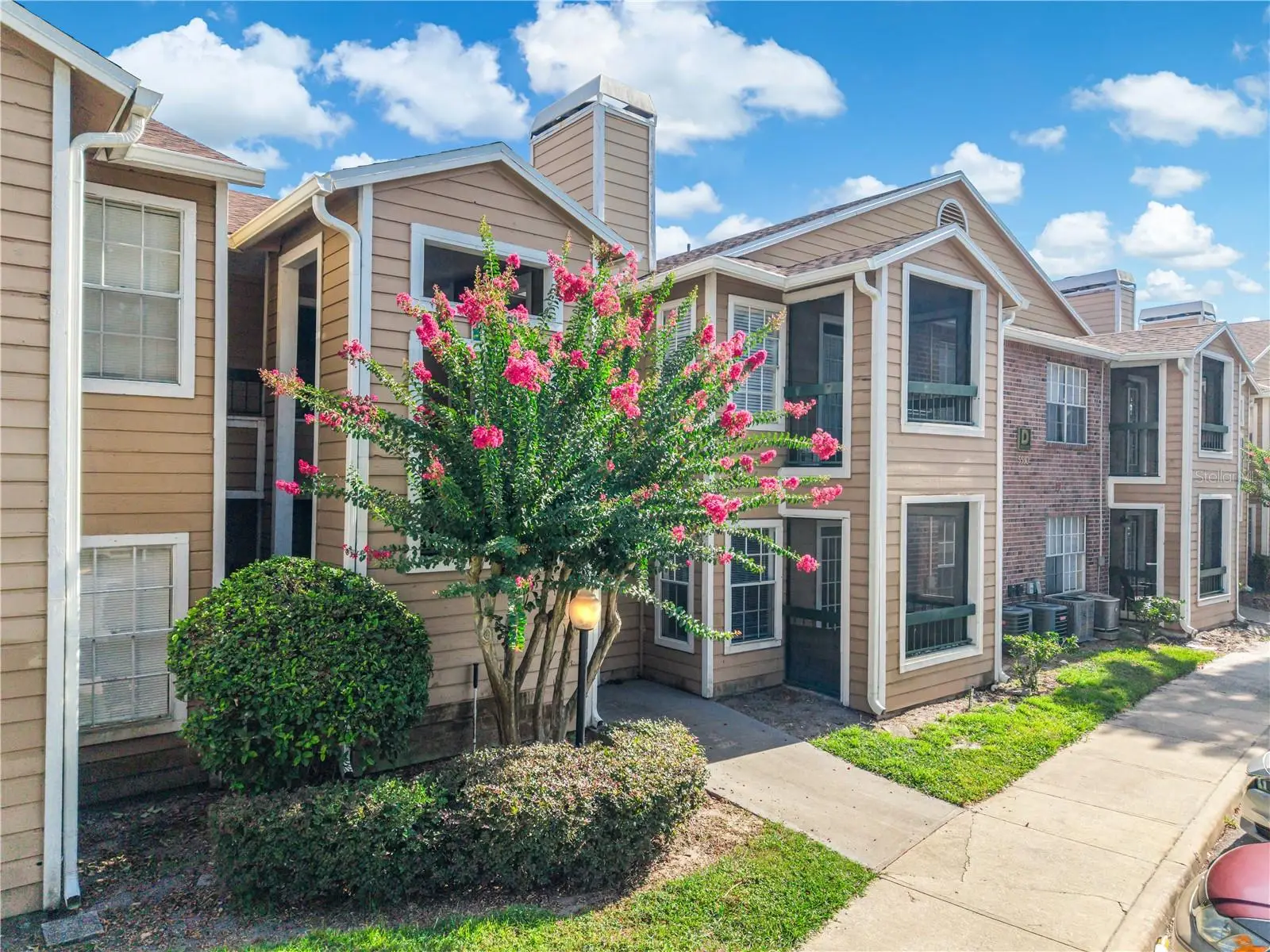 5530 Chrishire Way, FL