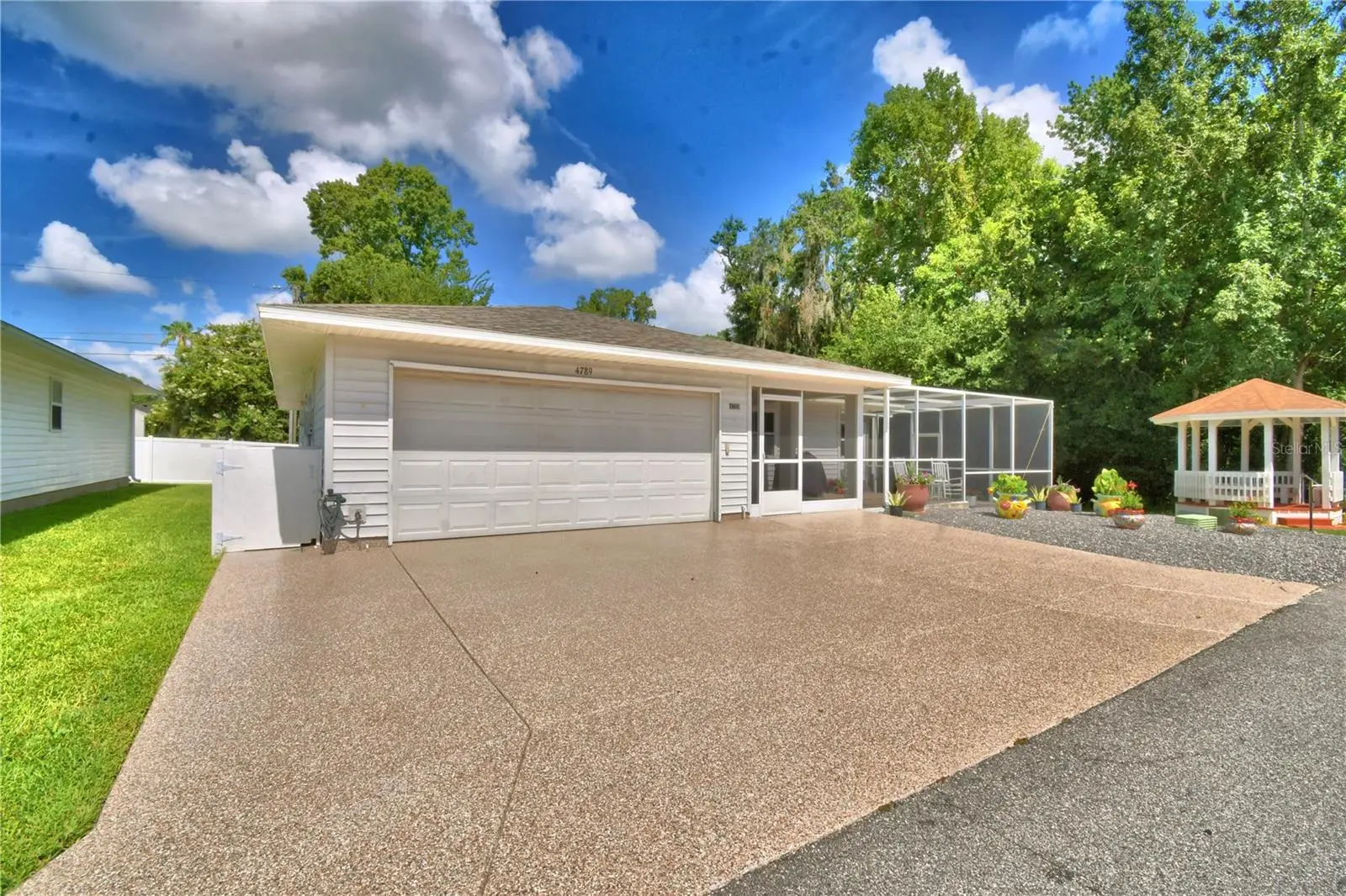 4789 Squire Hollow Drive, FL