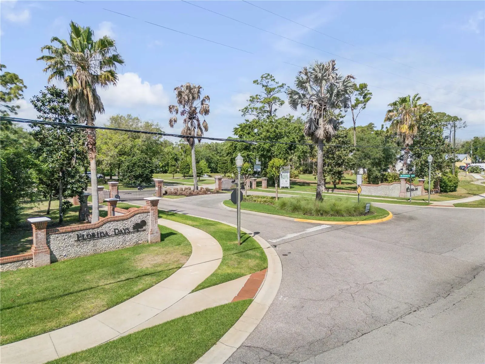1816 Cattail Circle, FL