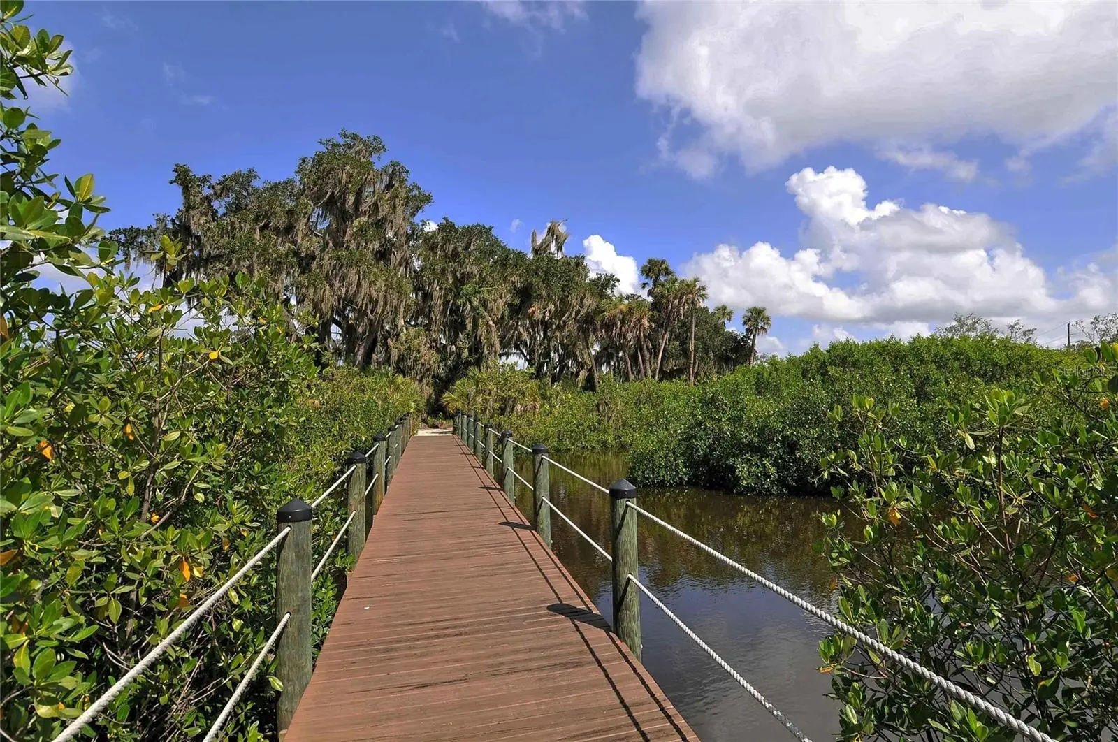 545 Mast Drive, FL