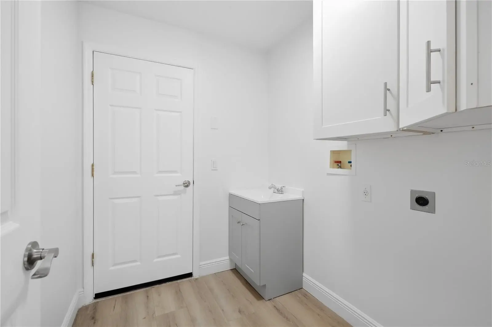 2157 Wintermere Pointe Drive, FL