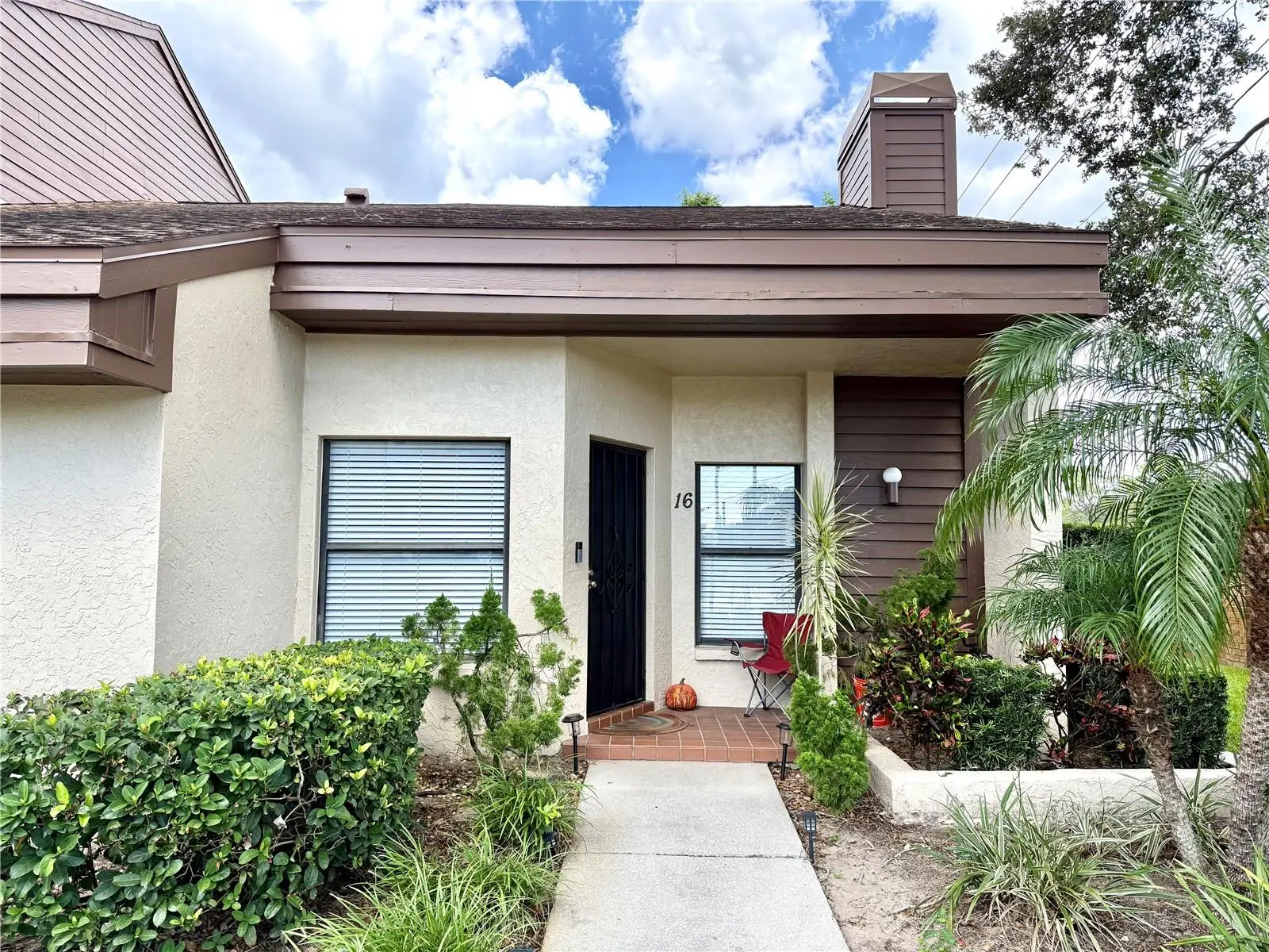2816 Countrybrook Drive, FL