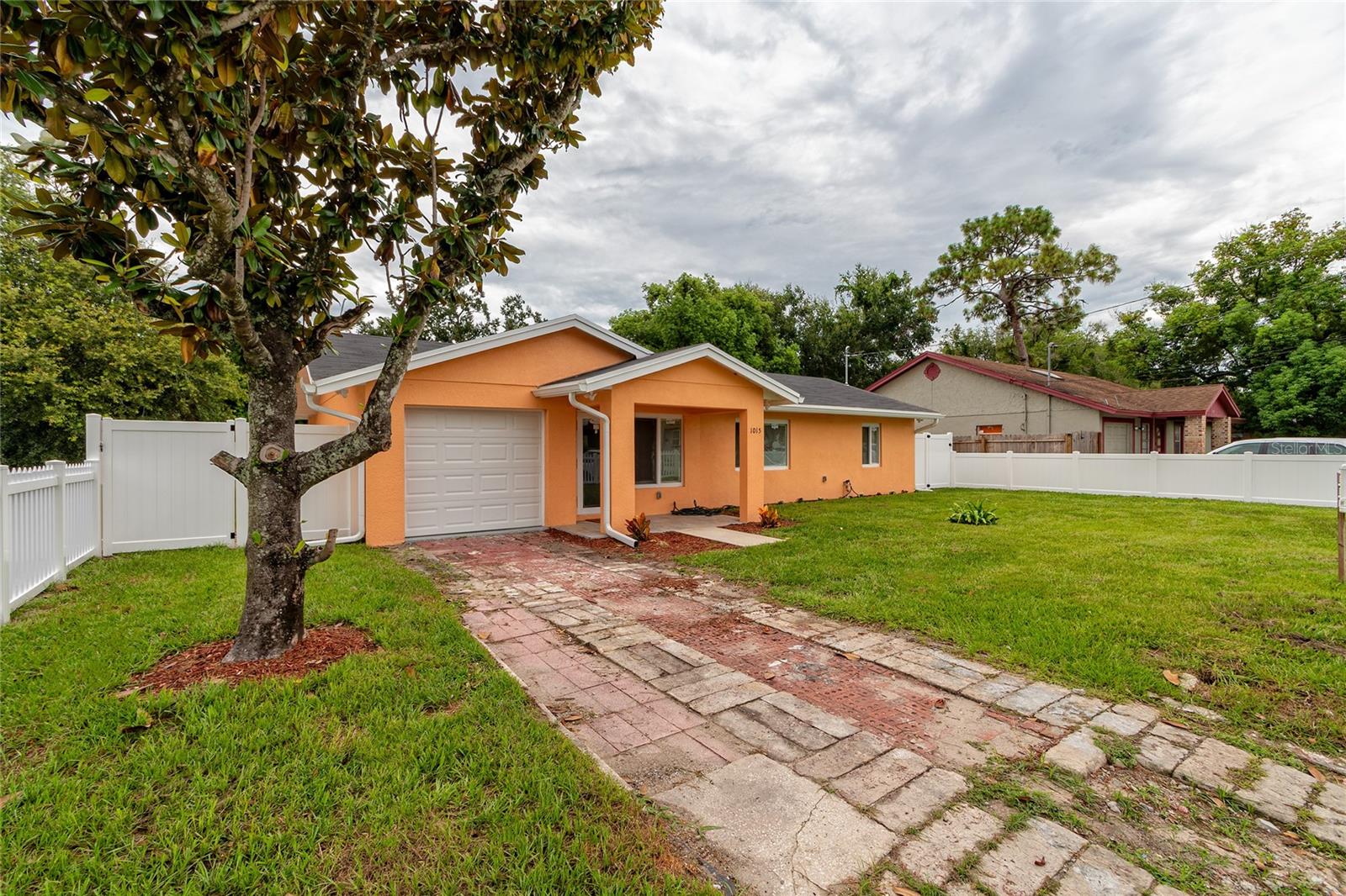 1015 Mack Avenue, FL