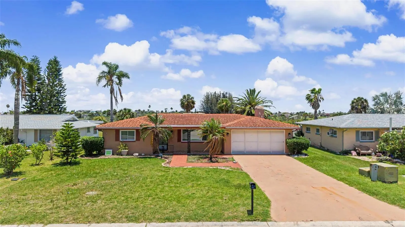 3837 Topsail Trail, FL
