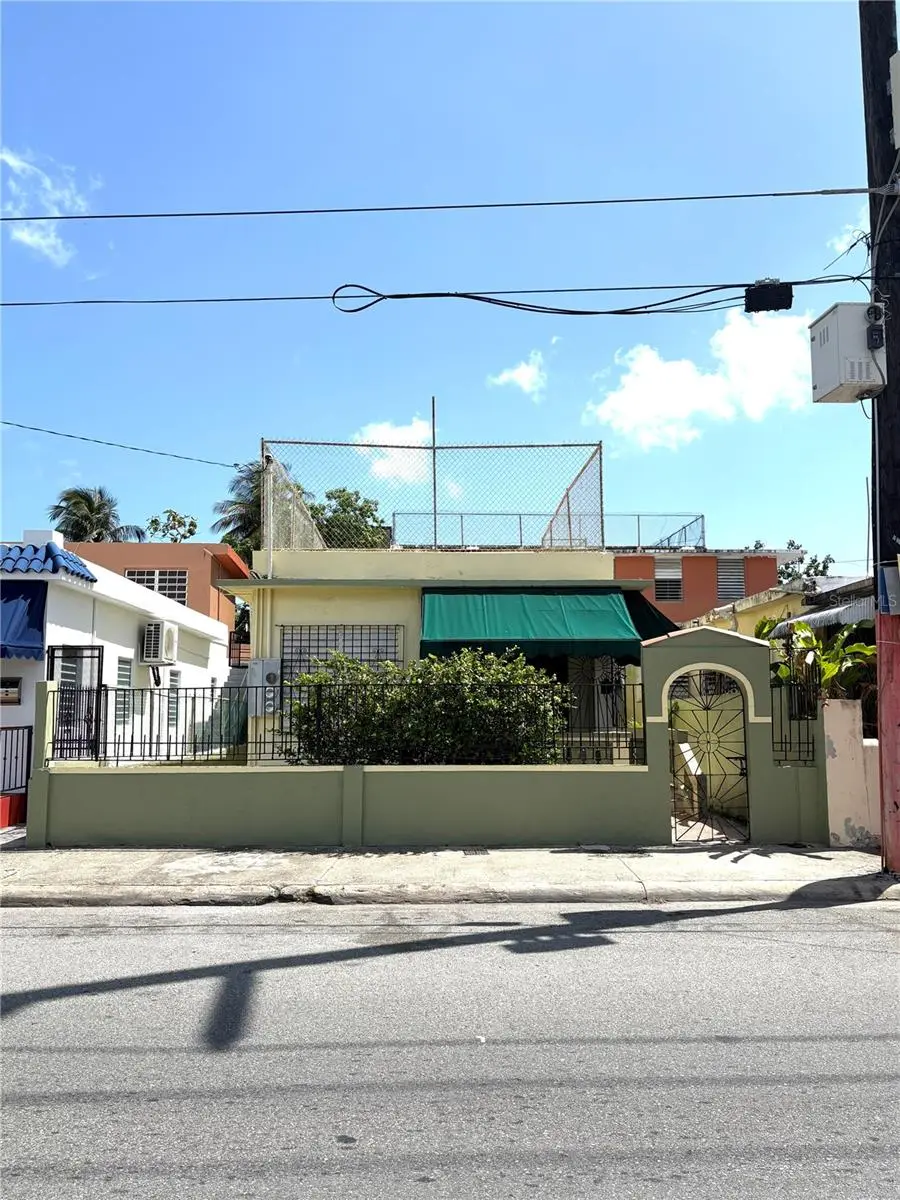 2055 Haydee Rexach Street, PR