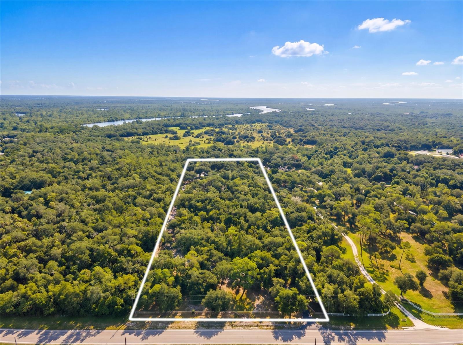 9990 County Road 769, FL