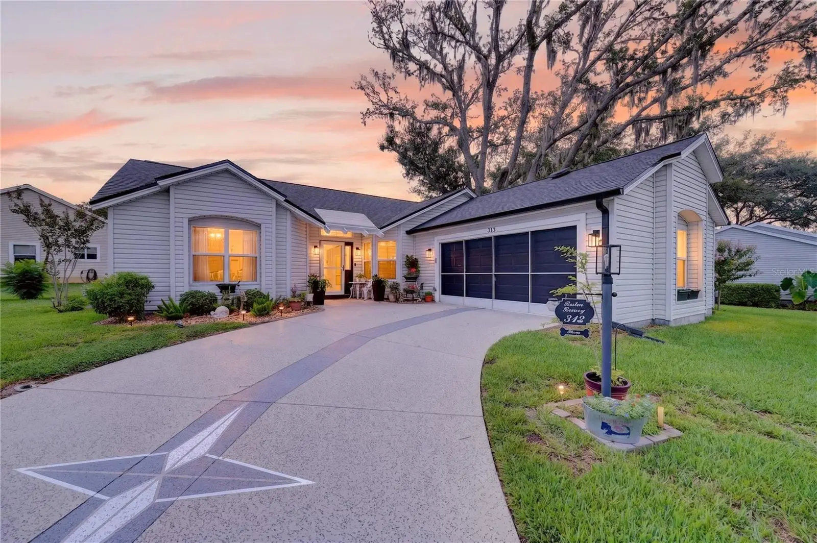 313 Gonzales Place, FL