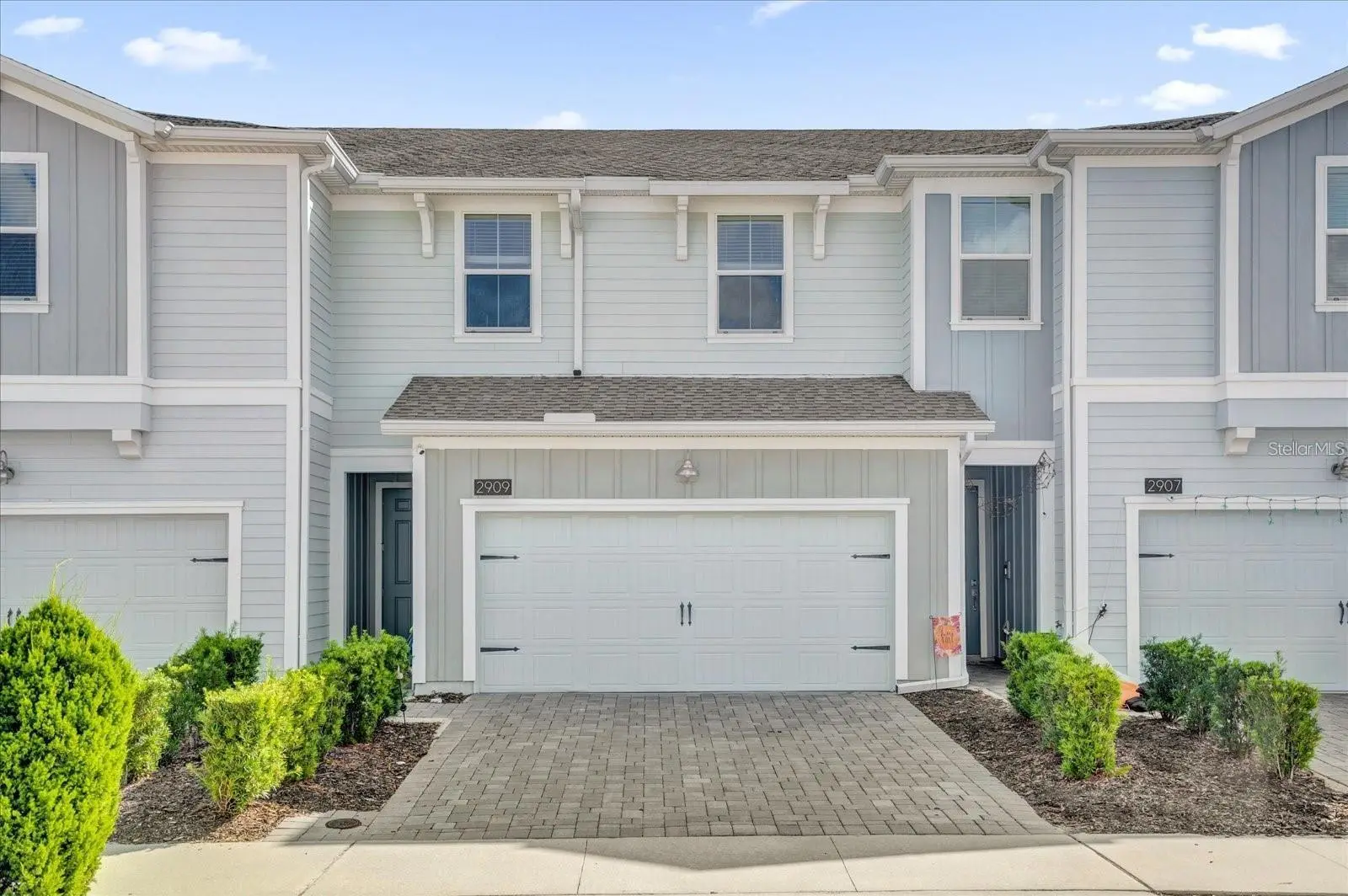 2909 Theme Street, FL