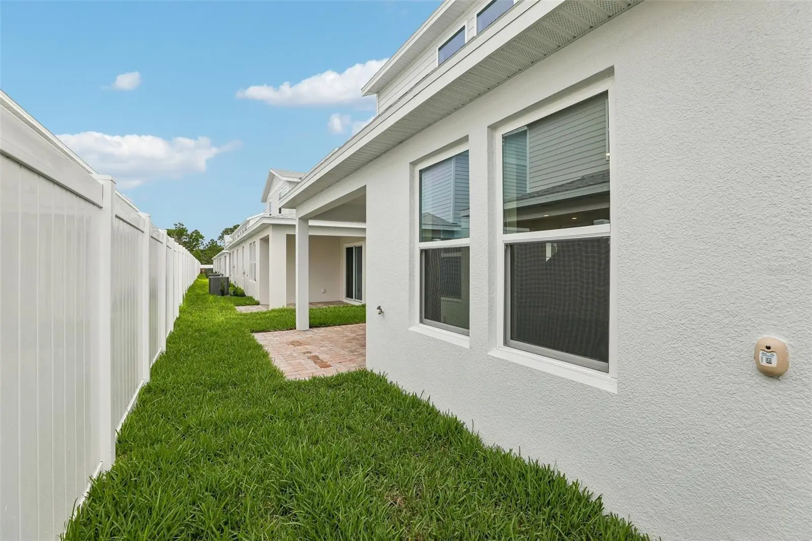 2704 Meadow Crest Drive, FL