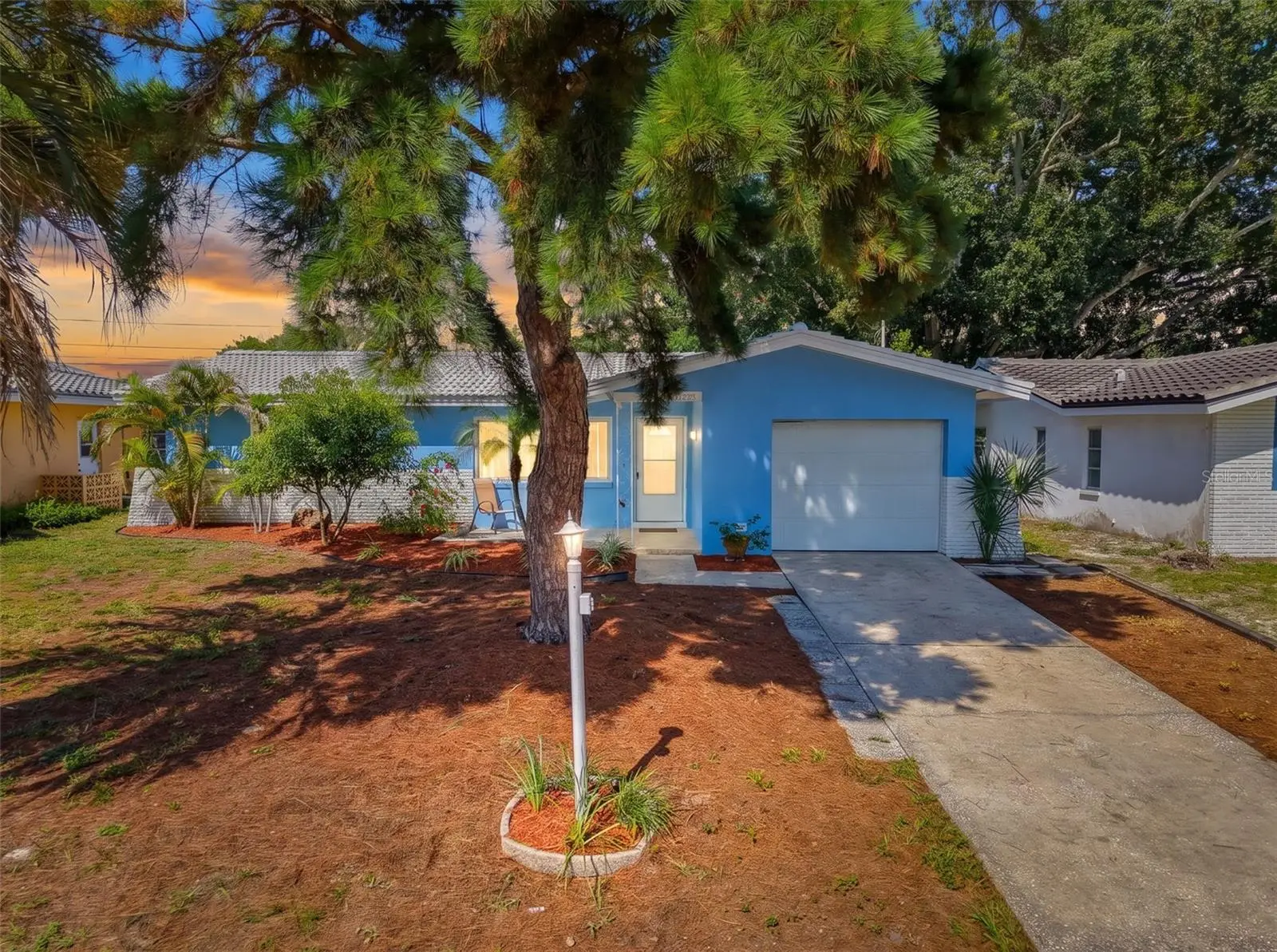 2373 Forest Drive, FL