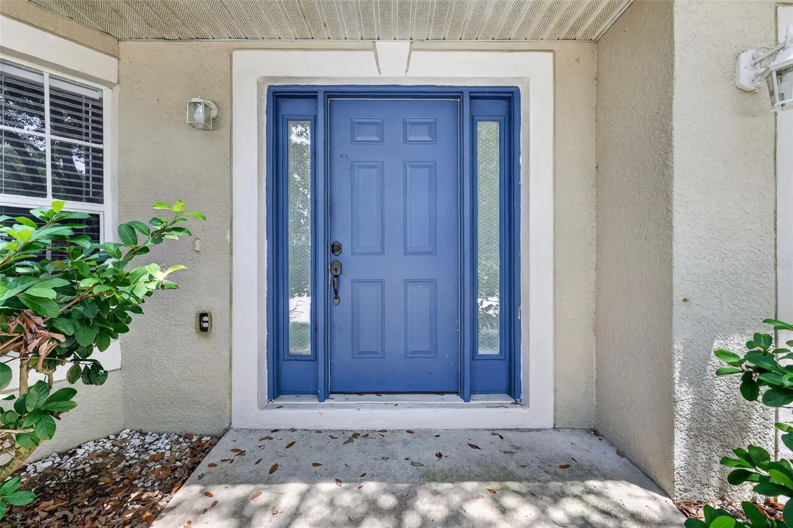 2225 Sandridge Circle, FL