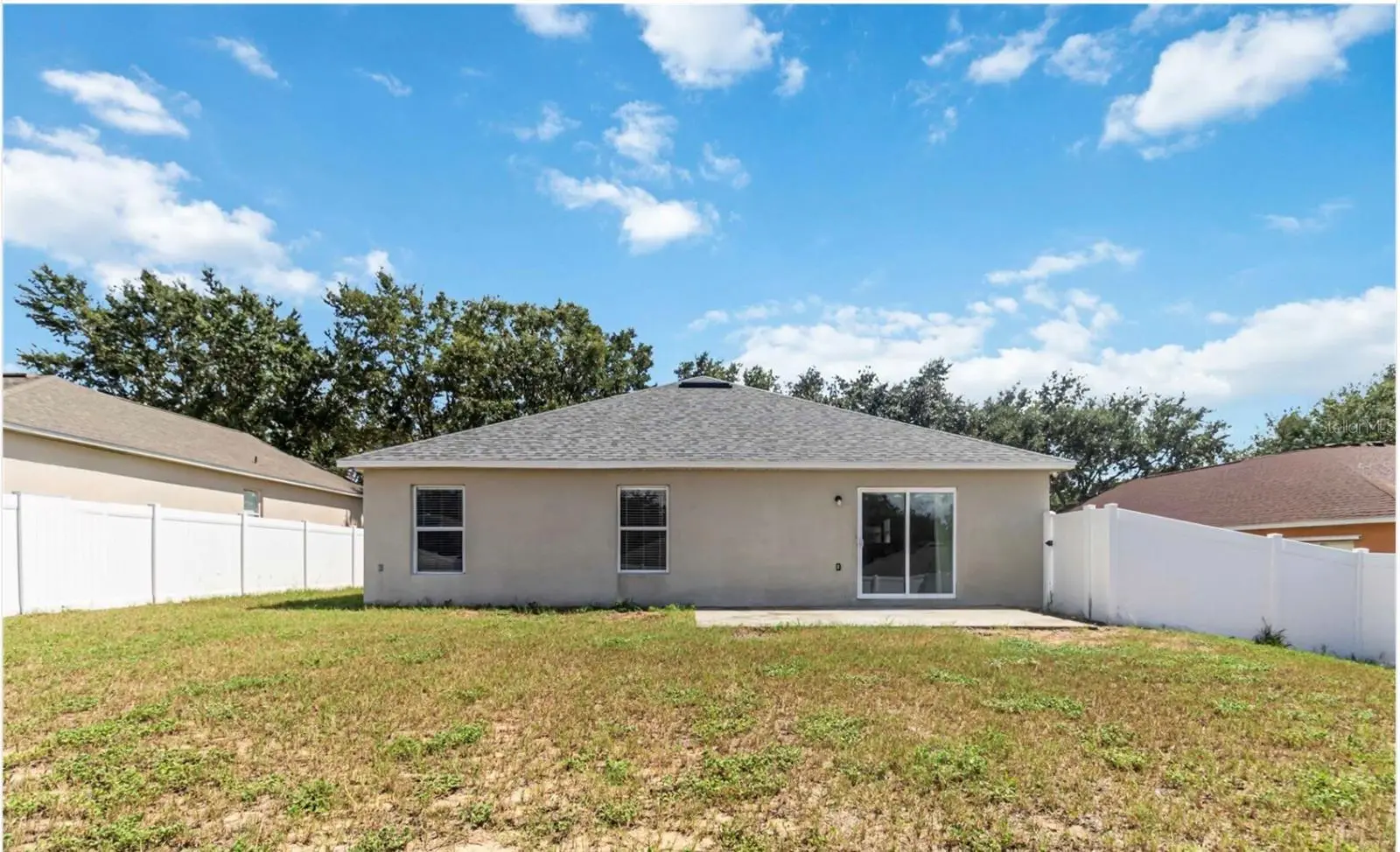 2225 Sandridge Circle, FL