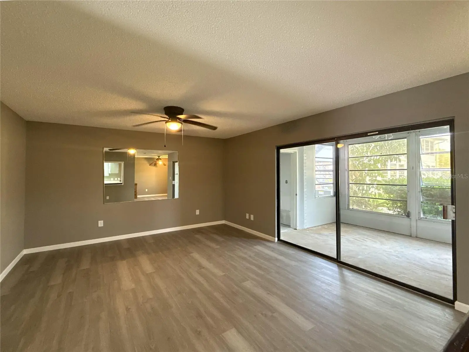 22333 Edgewater Drive, FL