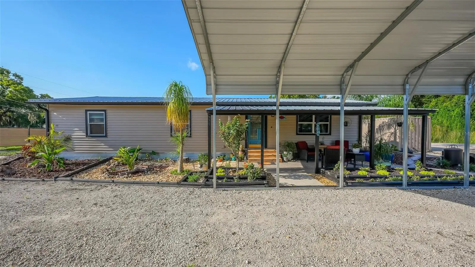 34647 Haines Creek Road, FL