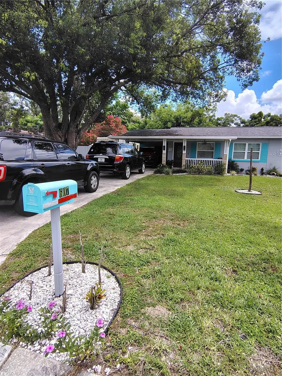 607 Oak Ridge Drive, FL