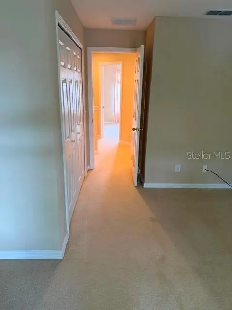 472 Harbor Winds Court, FL