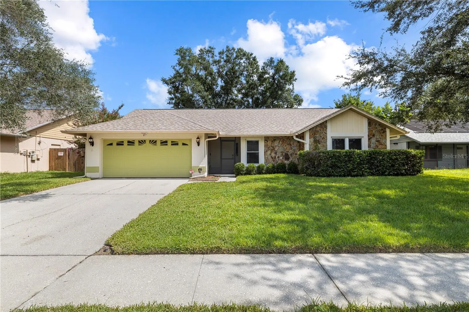 1614 Dawnridge Court, FL