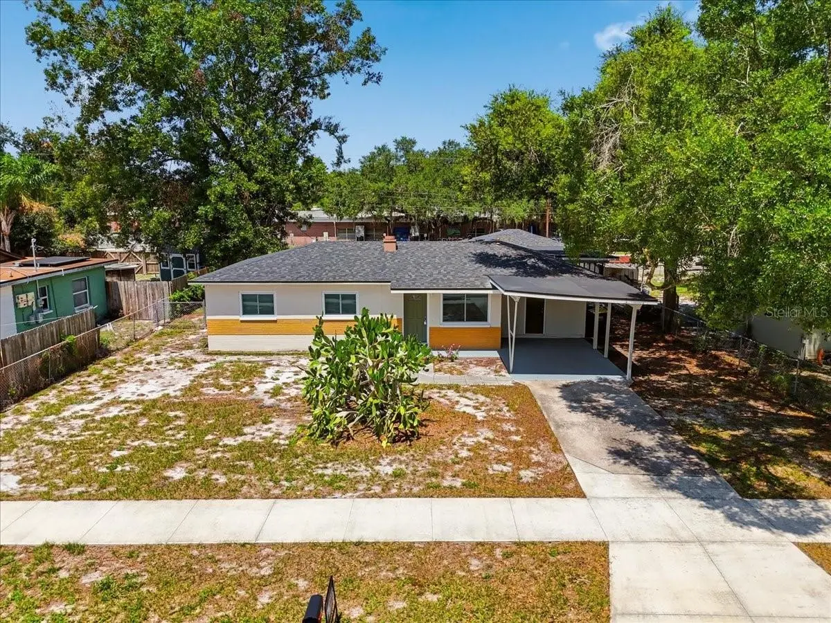 813 Ellerbe Way, FL