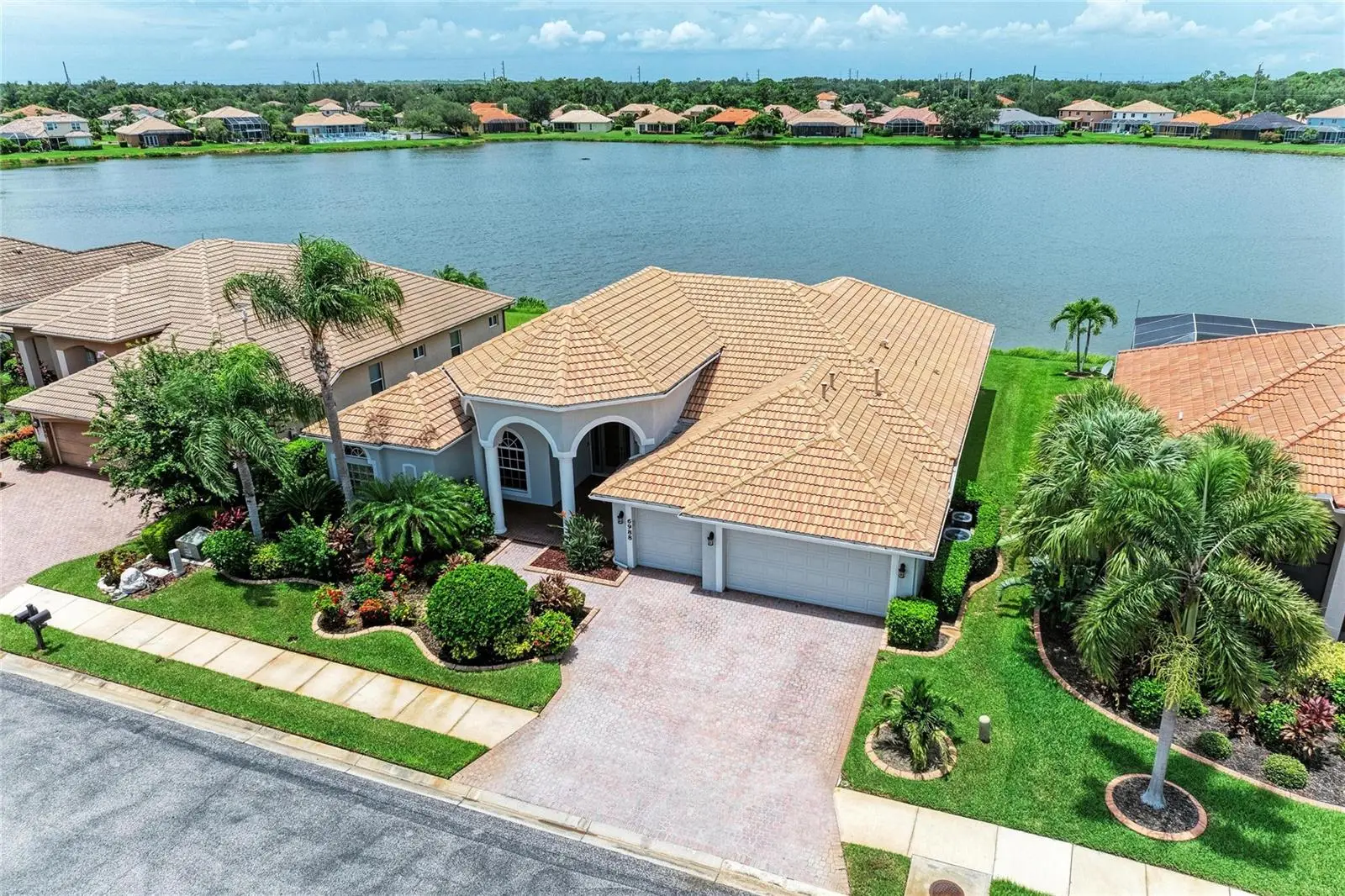 6988 74th Street Circle, FL