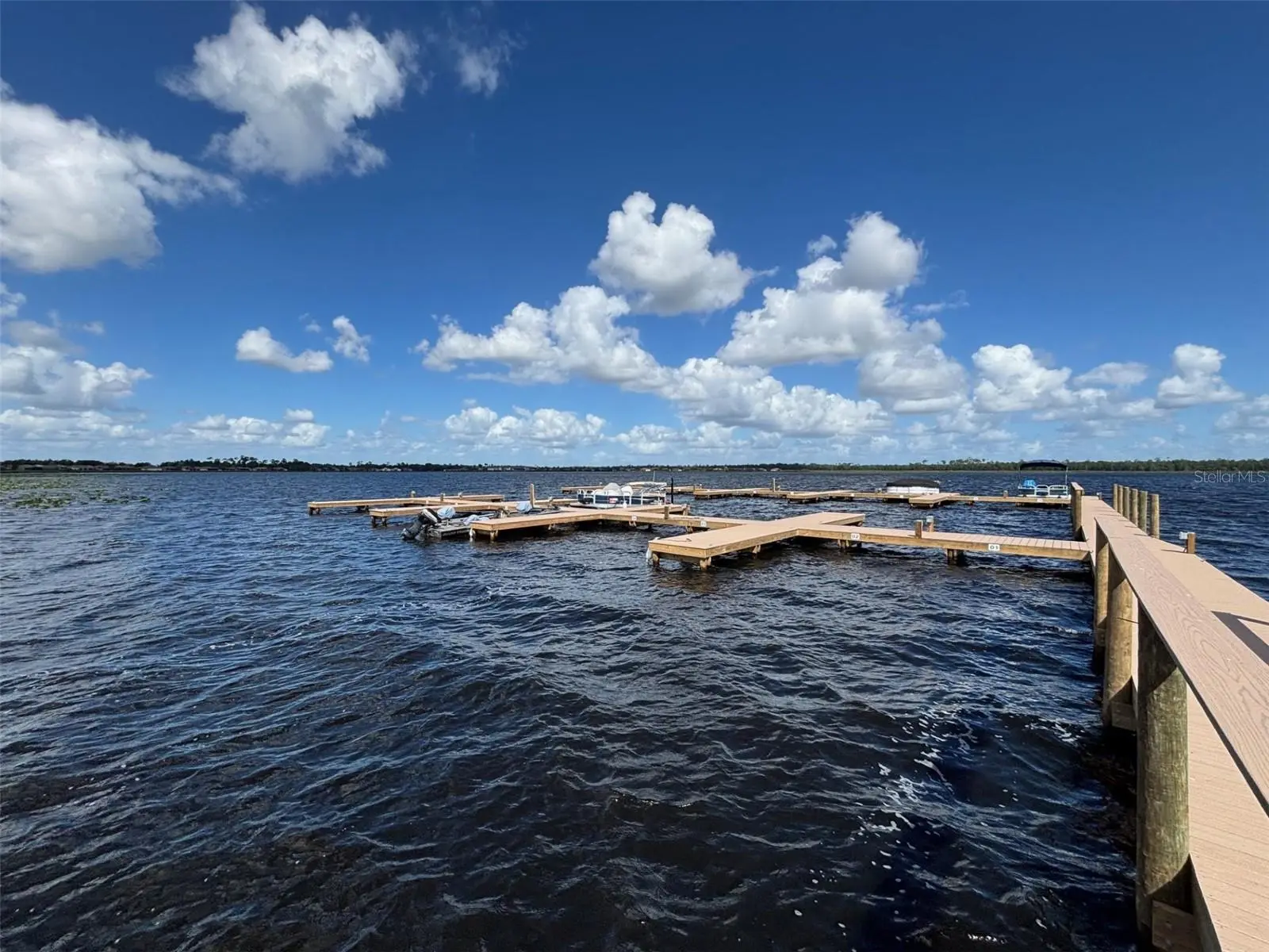 1124 Sawgrass Drive, FL