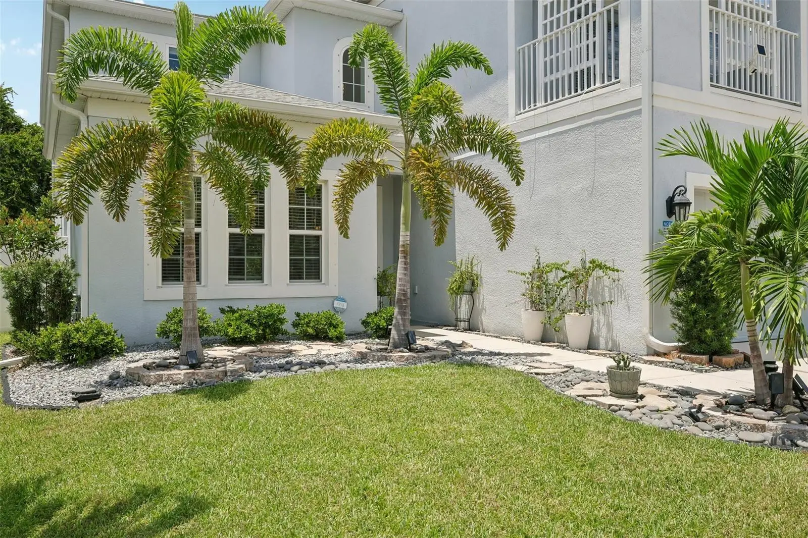 9085 Spruce Creek Circle, FL