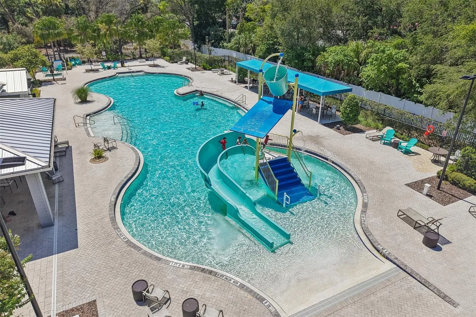 9085 Spruce Creek Circle, FL