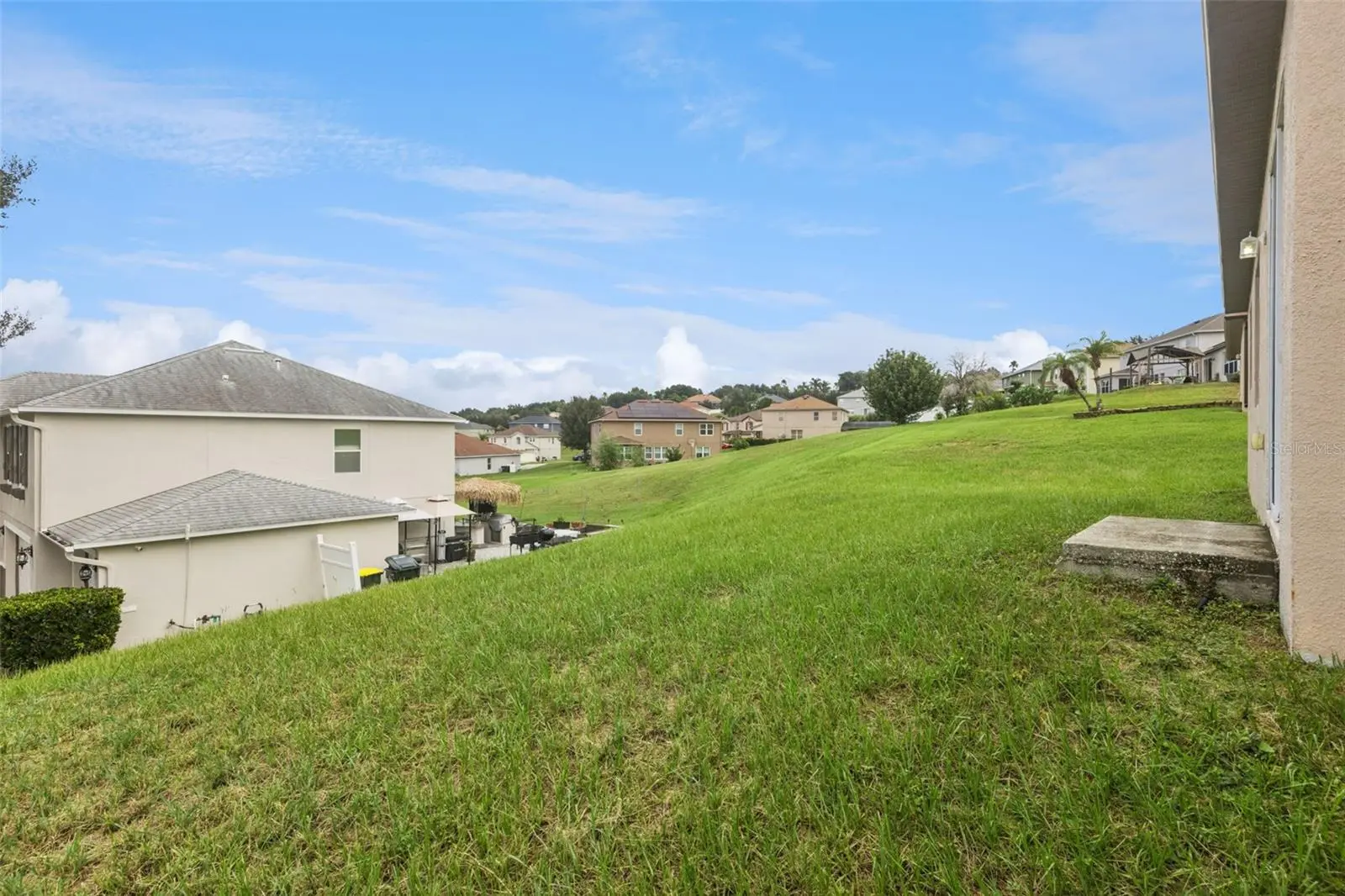 780 Lakeview Pointe Drive, FL