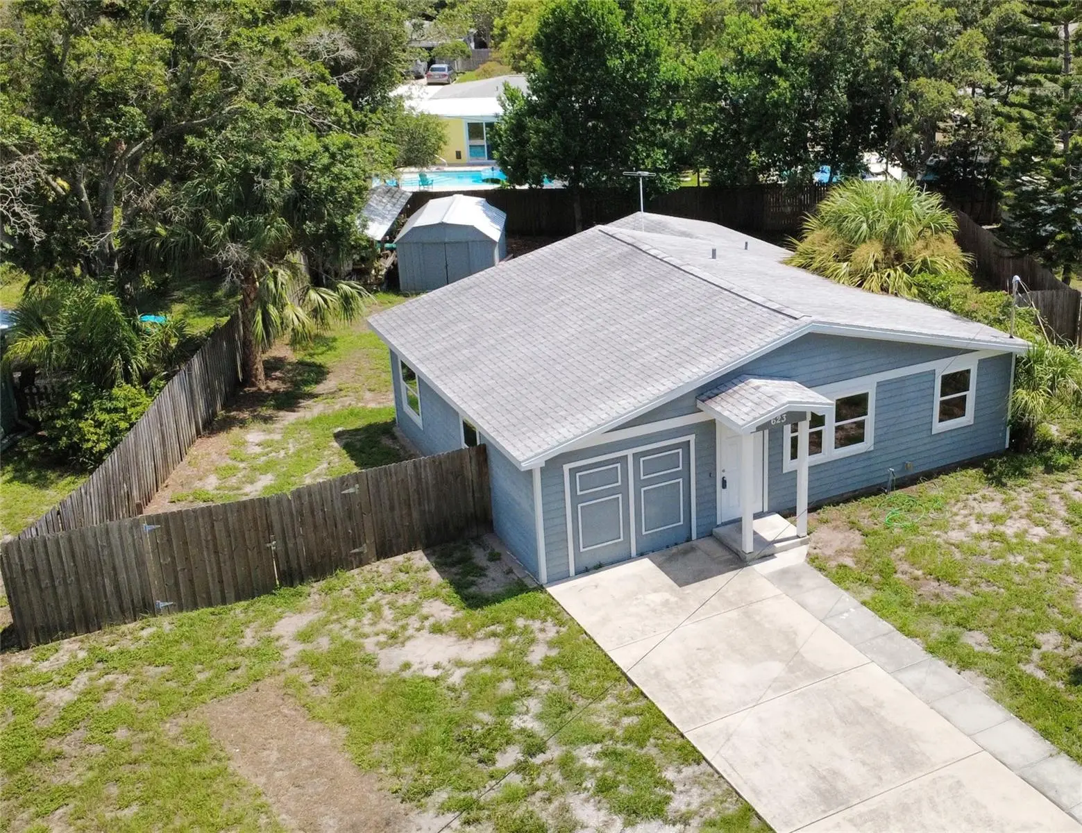 623 Dexter Drive, FL