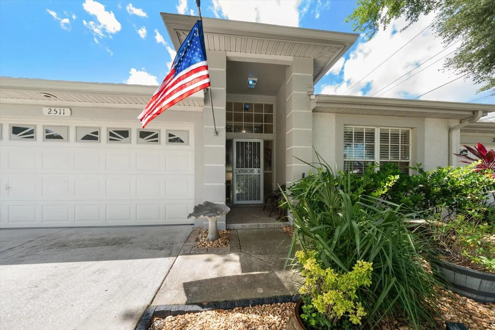 2511 Estancia Boulevard, FL