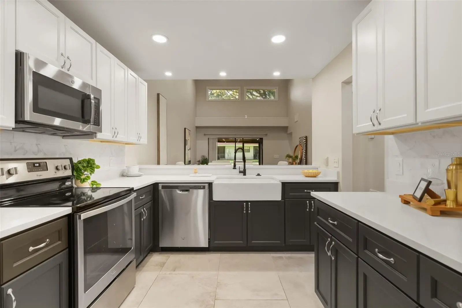 8209 Sandpoint Boulevard, FL