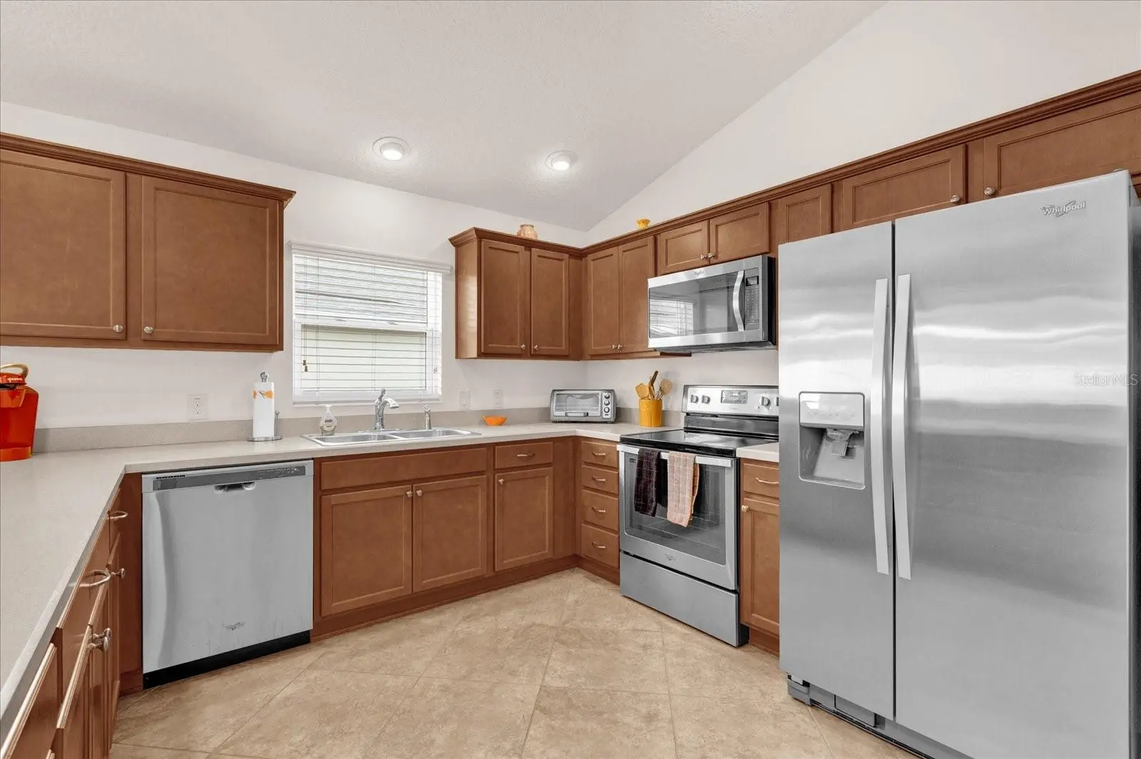 2850 Charlevoix Street, FL