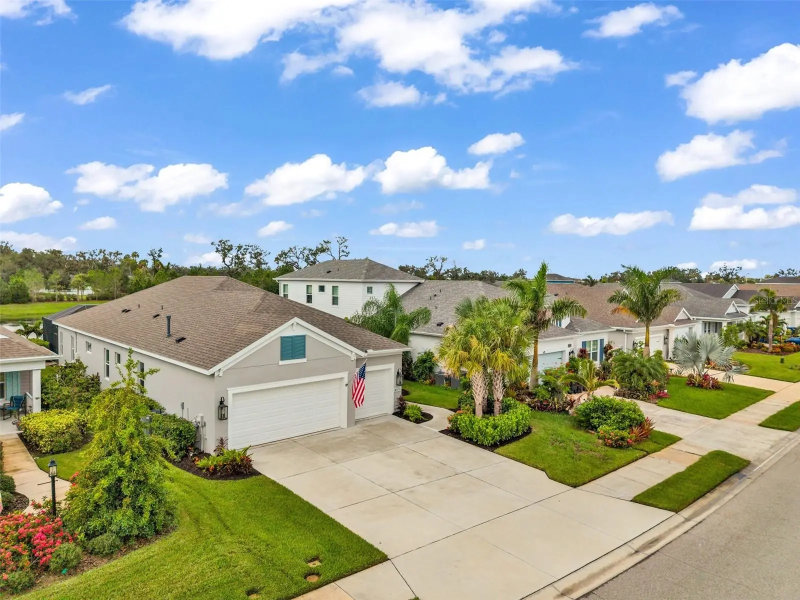 10703 Falling Leaf Court, FL