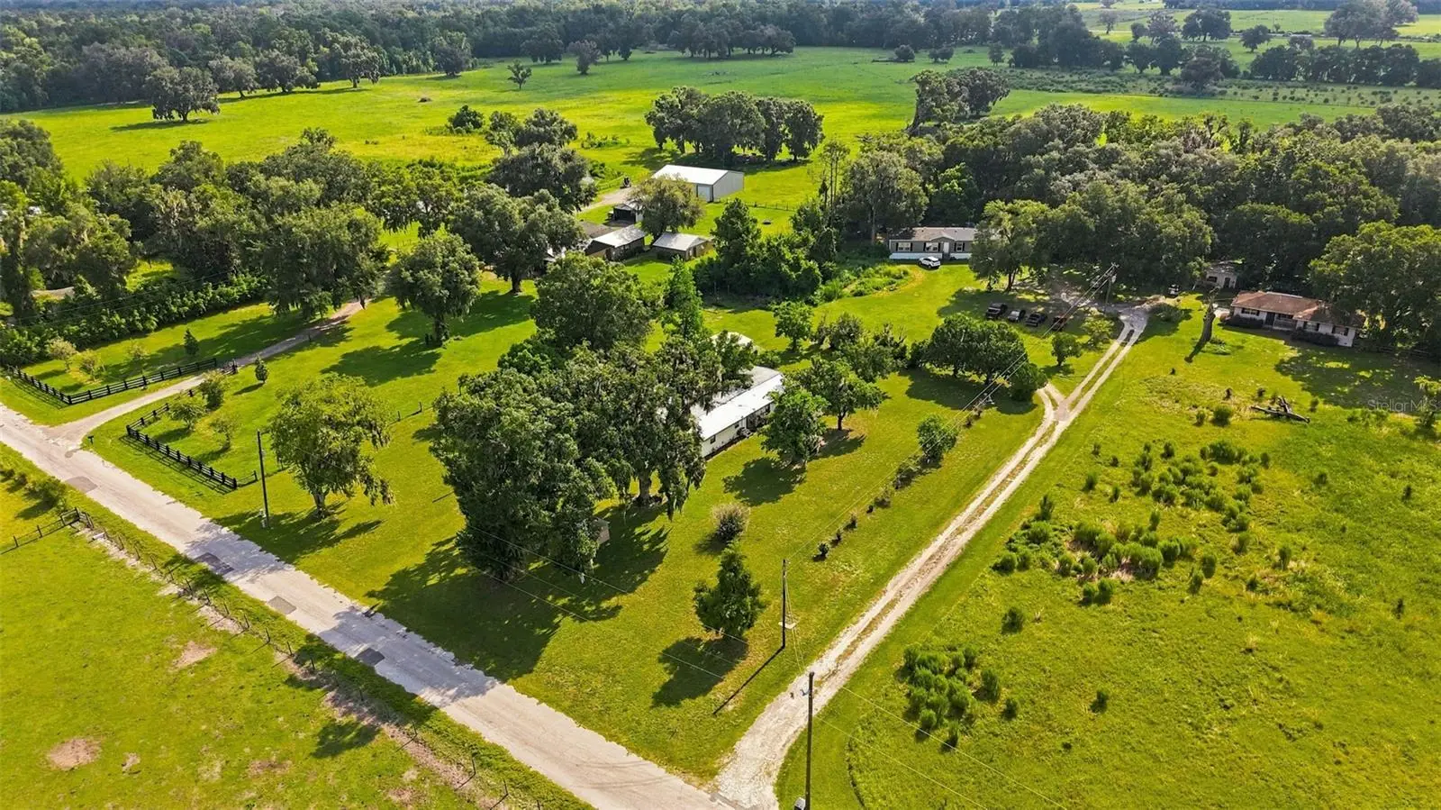 13637 Cr 737, FL