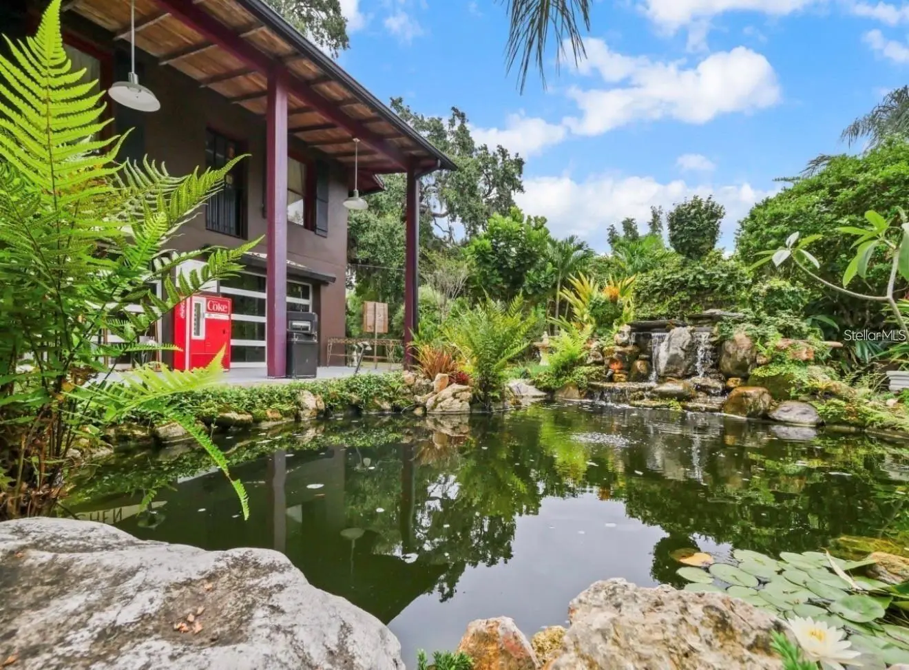 4421 Edgewater Drive, FL