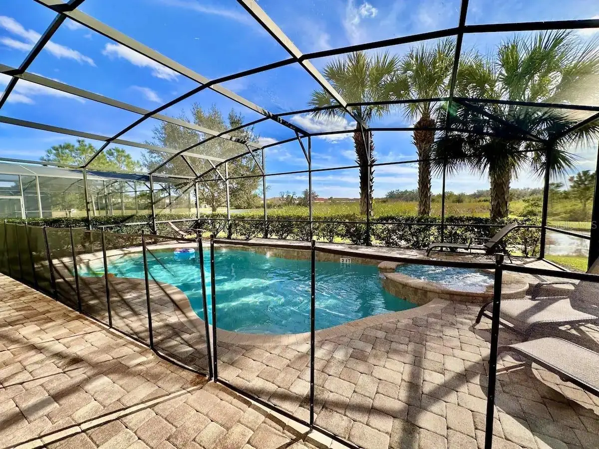 4353 Acorn Court, FL