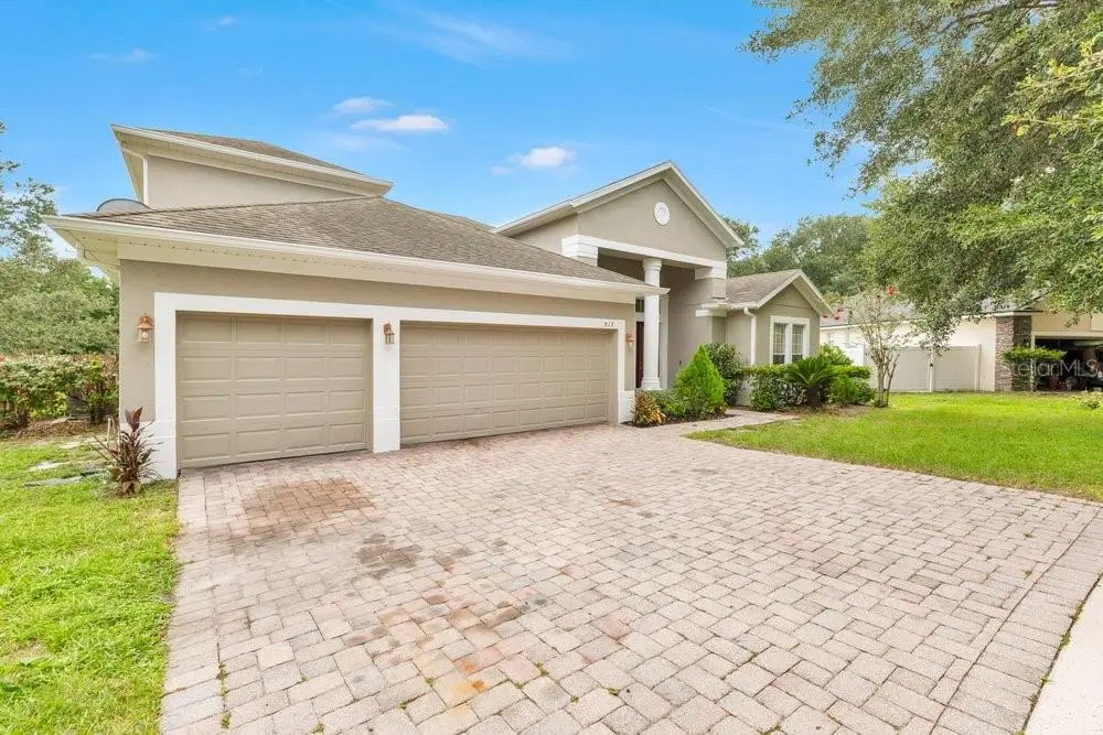 912 Hire Circle, FL