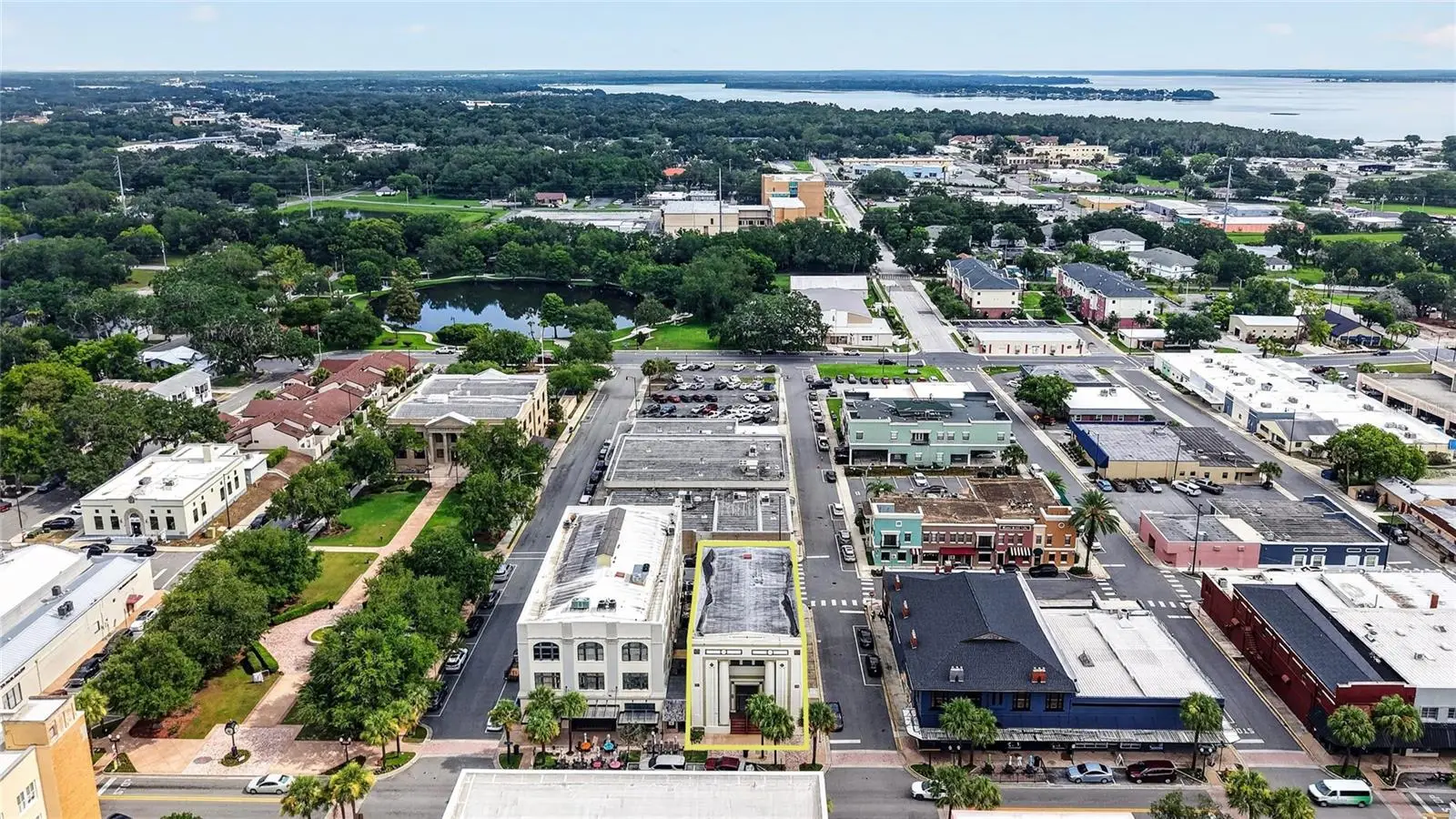 400 Main Street, FL