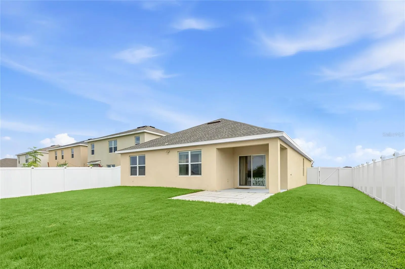 3909 Park Willow Avenue, FL