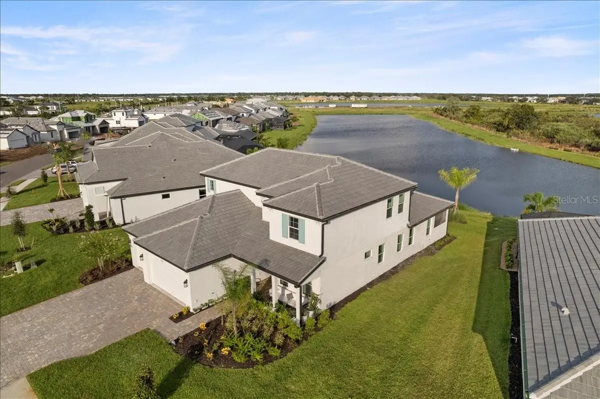 17703 Savory Mist Circle, FL